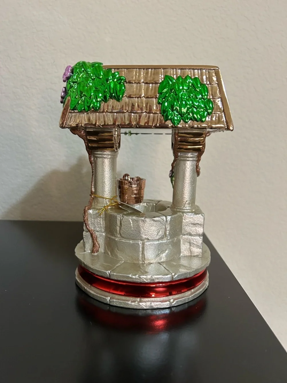 Bath & Body Works x Disney Snow White Wishing Well 3-Wick Candle Holder - Picture 4 of 17